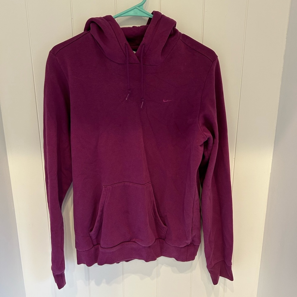 Nike sweatshirt